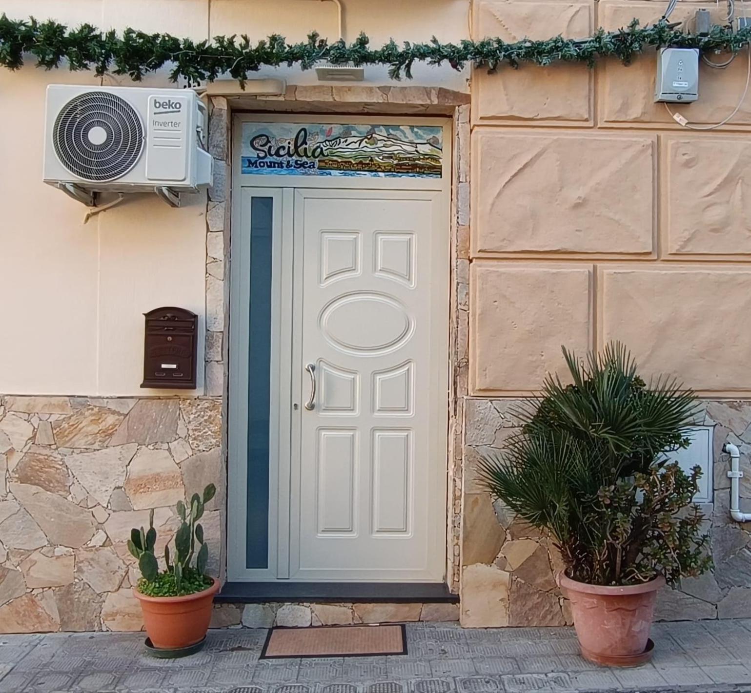Holiday home Sicilia Mount&sea *